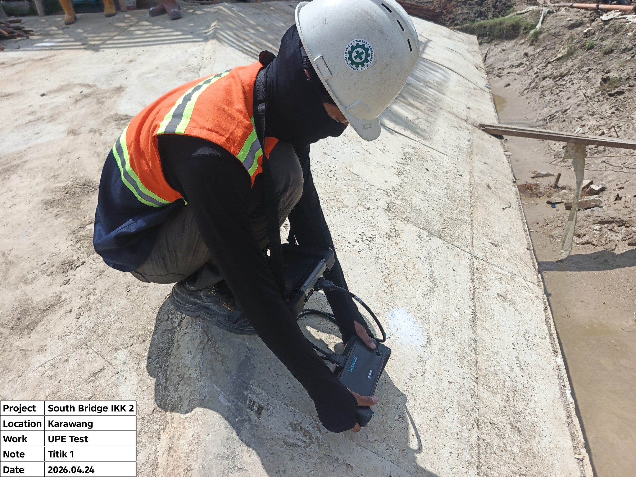 Ultrasonic Pulse Echo UPE Test Ketebalan